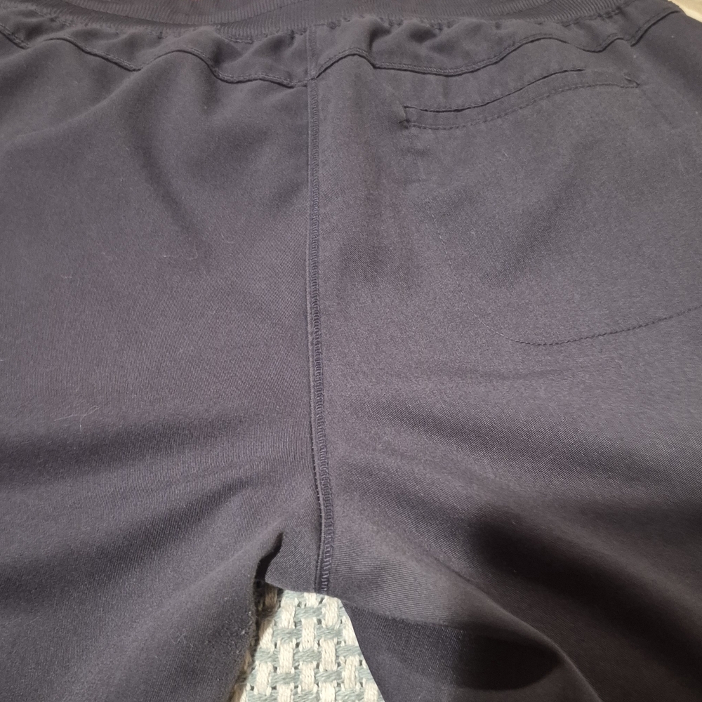 Grey's Anatomy Women's Charcoal Jogger Pants with Cargo Pocket - Picture 5 of 7
